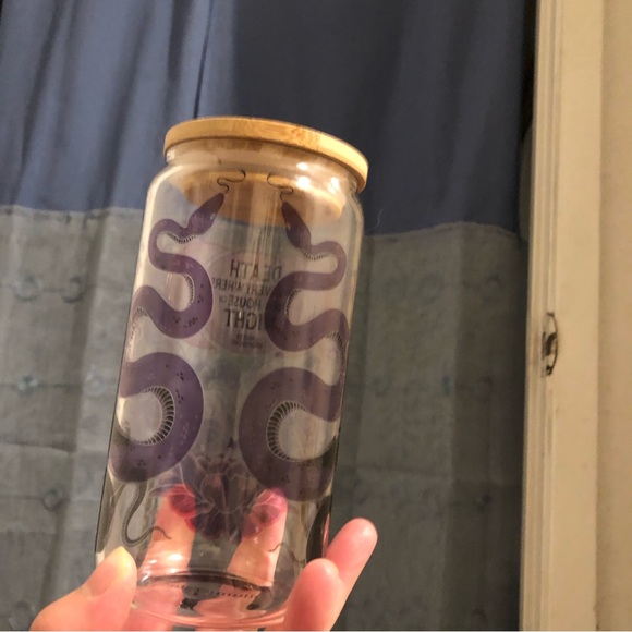 The Serpent and the Wings of Night Drinking Glass Illumicrate - Picture 4 of 7